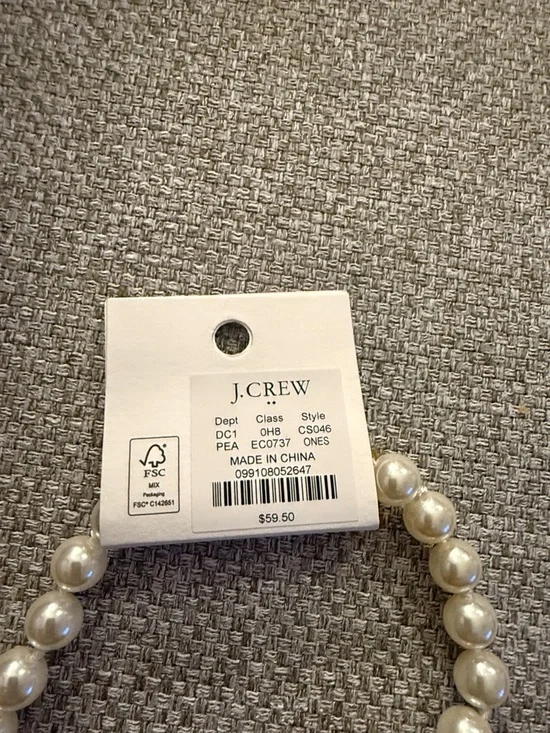 J. Crew Je t'aime pearl pendant necklace - Picture 10 of 11